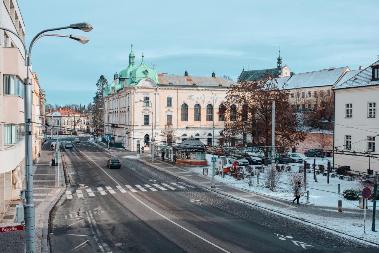 Hotel Grand Hradec Králové Екстериор снимка